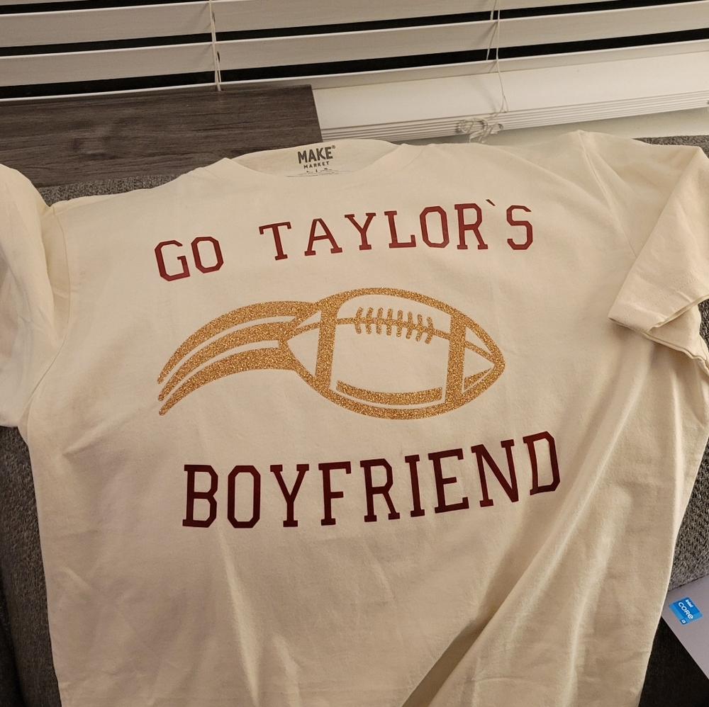 Travis Kelcie Taylor Swift Chiefs Shirt